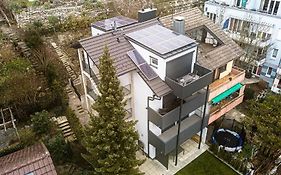 Exklusive (DG) Neubau-Ferienwohnung mit Fernsicht